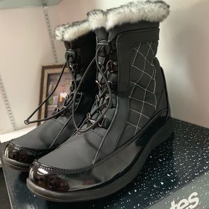 Totes lisa snow boots Clearance